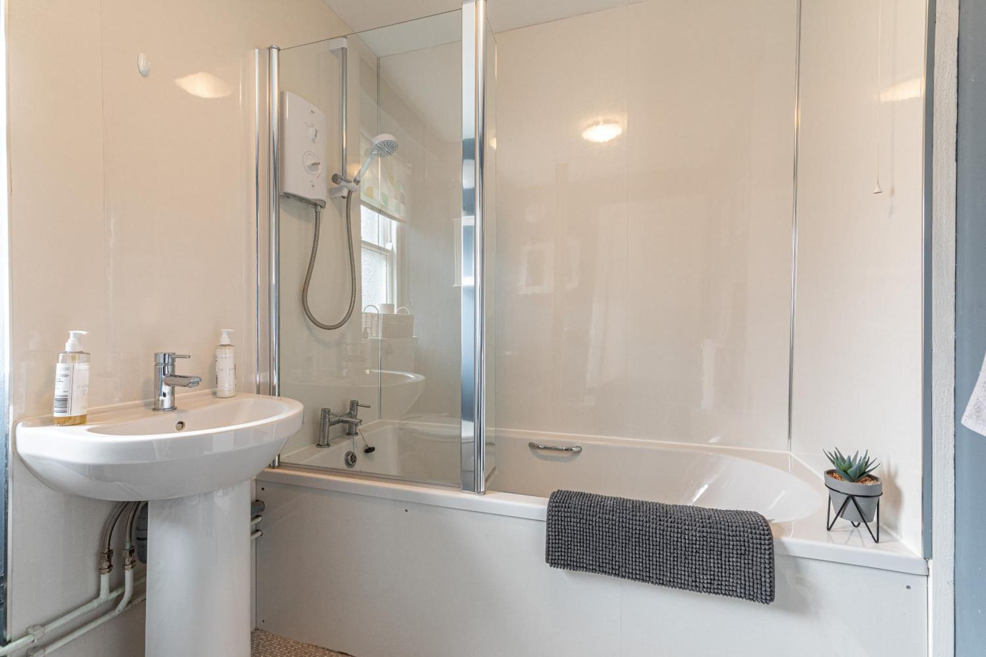 Mid Row Cottage Lauder Екстер'єр фото
